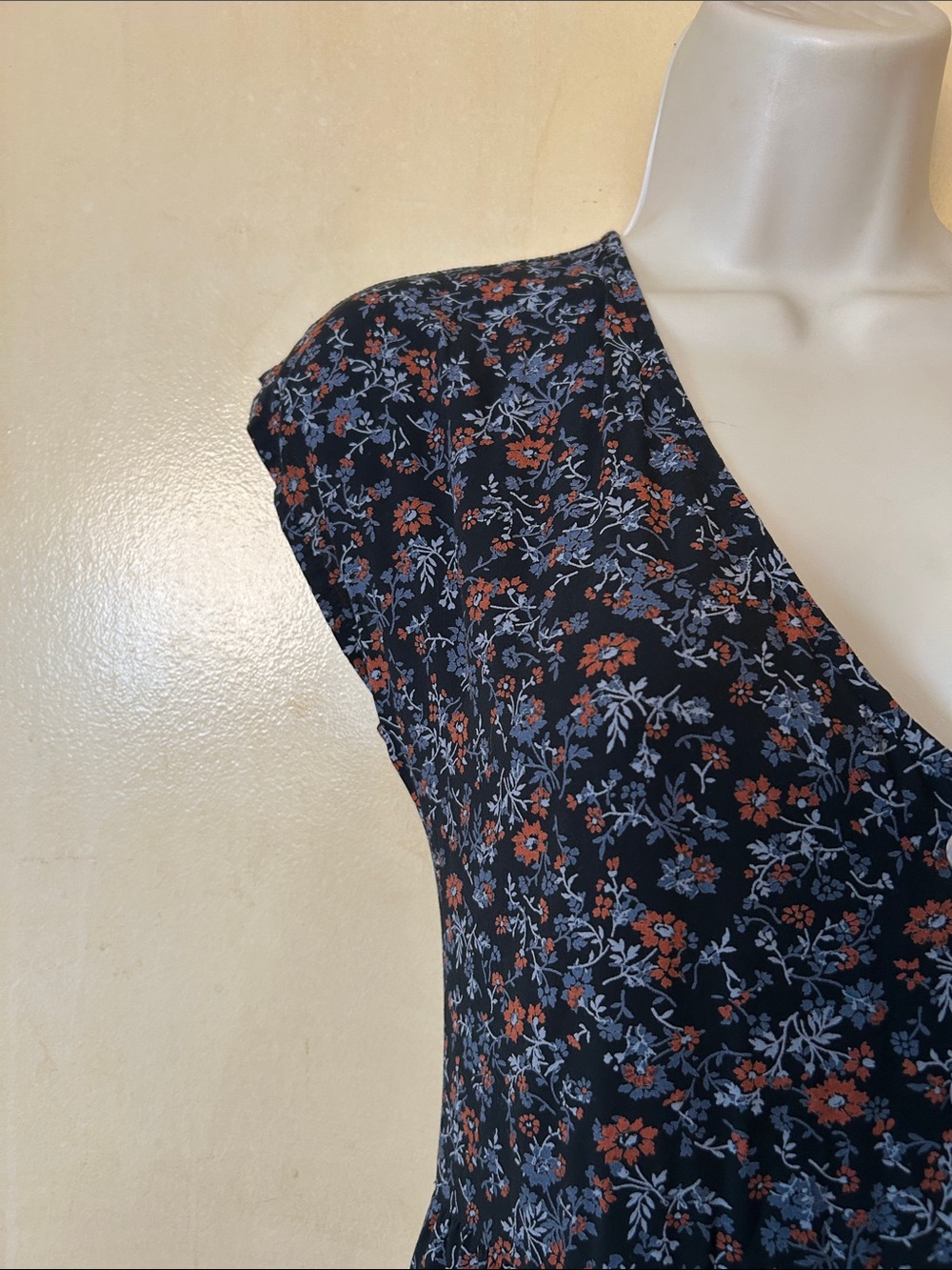 Madewell Black Floral Button-Front Midi Dress with Rust Accents size XS - Picture 7 of 13